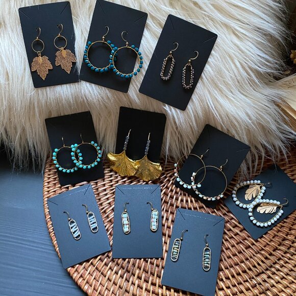 10 - WHOLESALE EARRING LOT - Resale Craft Show Festival Flea Market - Handmade - Picture 1 of 7